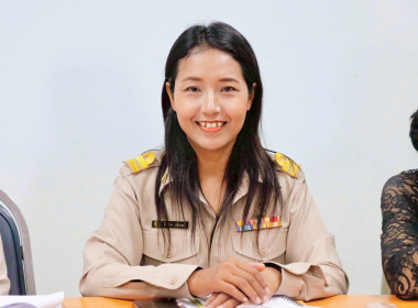 การประชุมขับเคลื่อนการปฏิบัติงานตามระบบการส่งเสริมสหกรณ์และกลุ่มเกษตรกร ประจำเดือนตุลาคม 2568 ของสำนักงานสหกรณ์จังหวัดนครศรีธรรมราช ประจำปีงบประมาณ พ.ศ.2569 วาระก่อนการประชุม ได้มีการมอบเกียรติคุณนักส่งเสริมสหกรณ์ดีเด่นและพนักงานราชการดีเด่น ประจำปี พ.ศ. ... พารามิเตอร์รูปภาพ 23